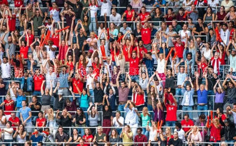 3377.体育网站平台登录百度移动开放平台揭秘足球运动员超快速度踢球的技巧与训练方法